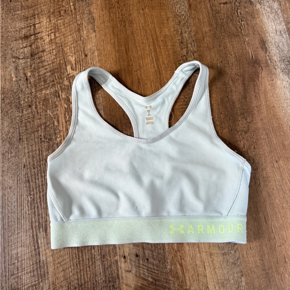 UNDER ARMOUR sport bra